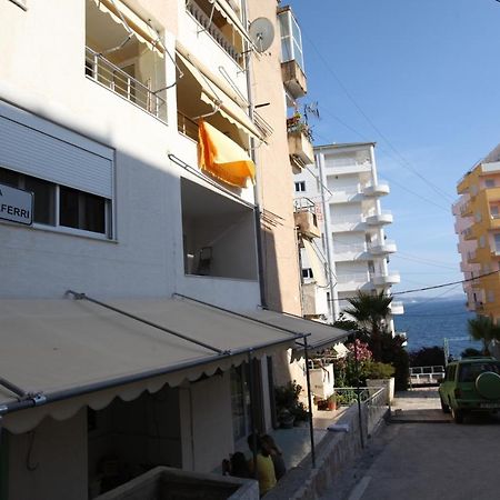 Angjelo Apartments Саранде Екстериор снимка